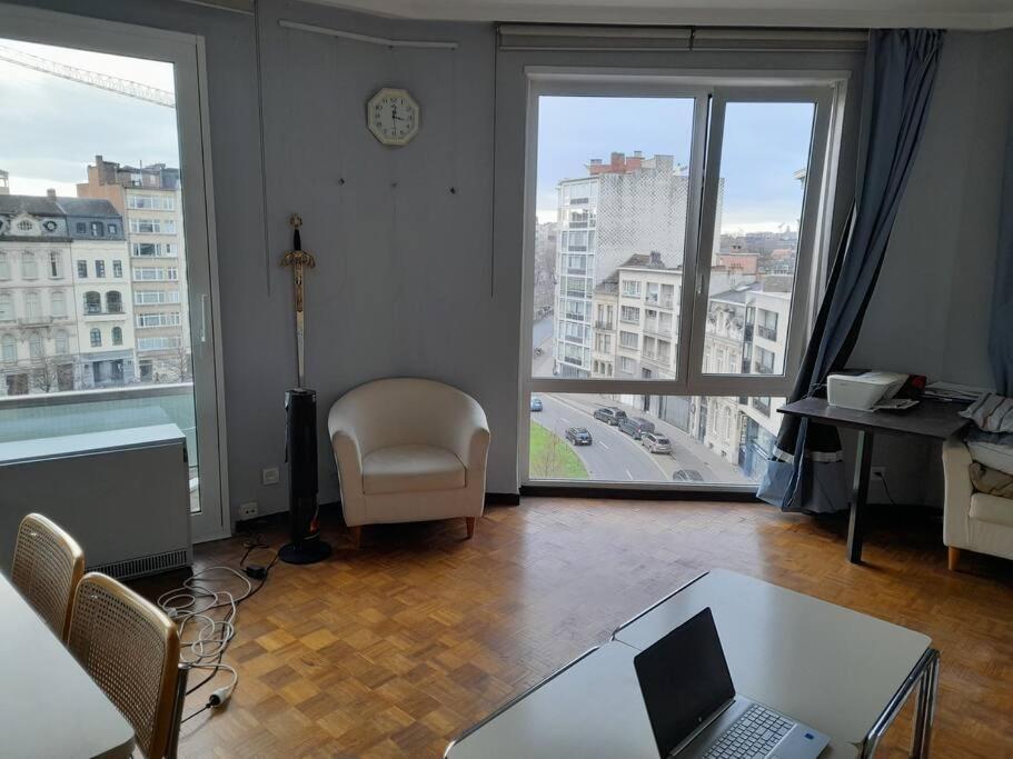 Sunny Apartamento Amberes